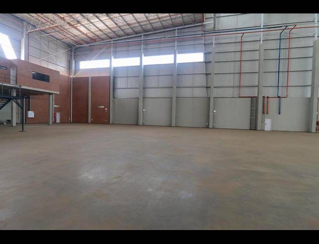 INDUSTRIAL PROPERTY TO RENT IN LOUWLARDIA